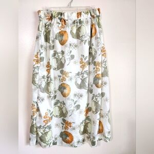 Floral Whimsical Pear And Orange Fruit Print Skirt in Green and Orange